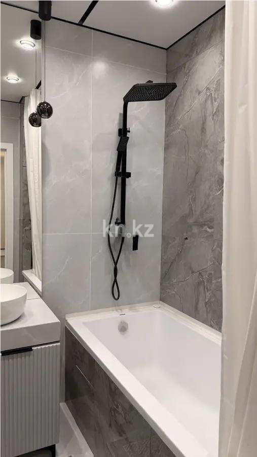 Продажа 2-комнатной квартиры, 52.9 м² в Алматы - фото 4
