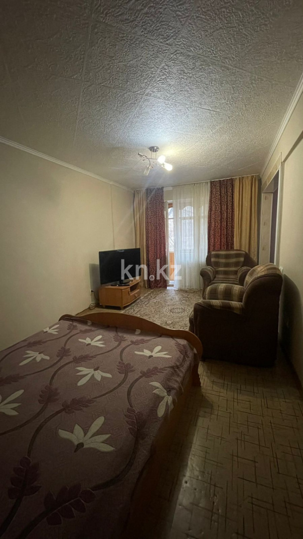 Аренда 1-комнатной квартиры посуточно, 33 м², ул. Кабанбай Батыра, дом  82 в Усть-Каменогорске