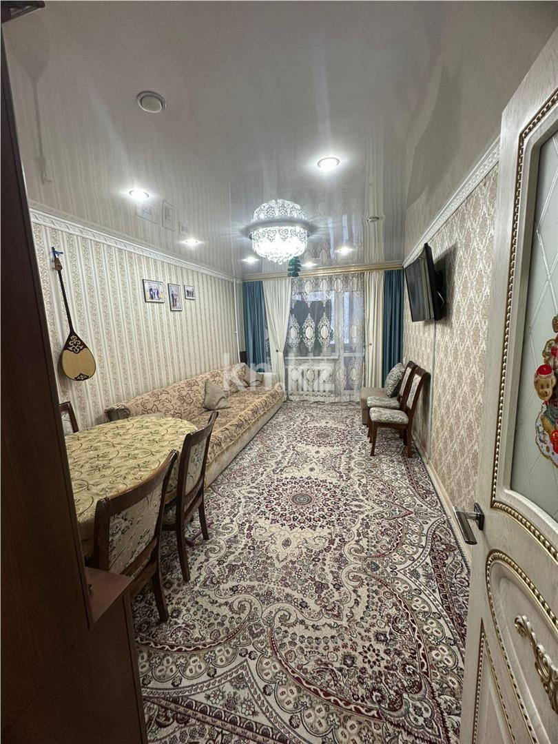 Продажа 3-комнатной квартиры, 70 м², пр. Строителей в Караганде - фото 2