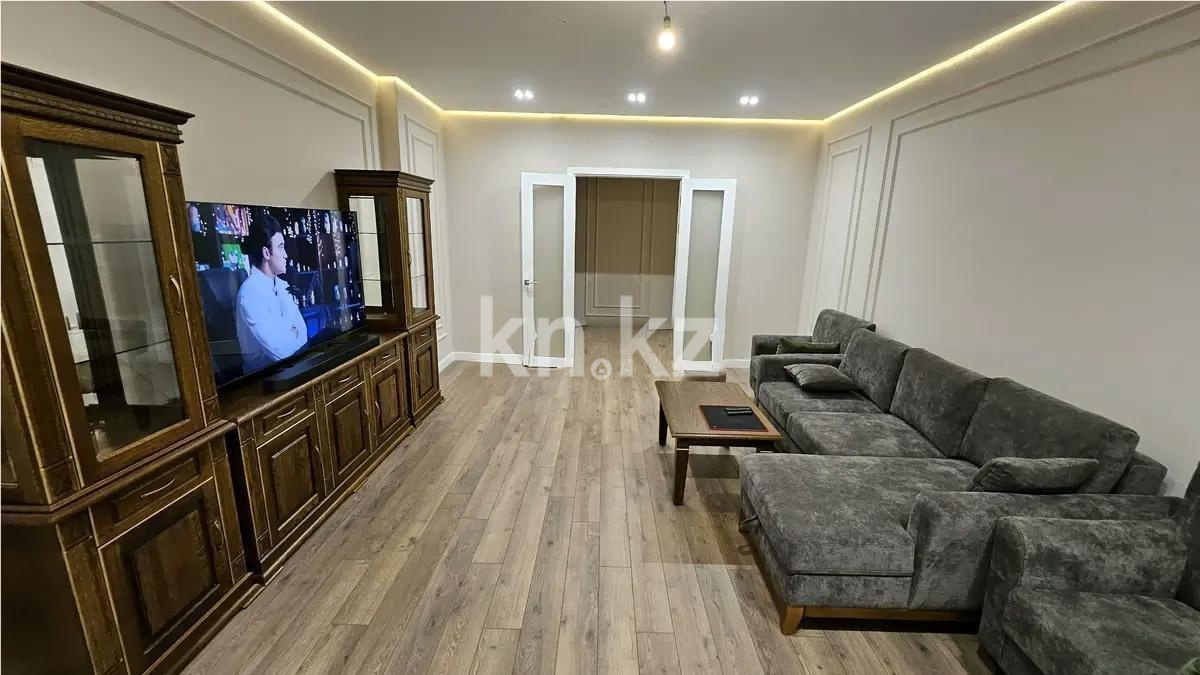 Продажа 3-комнатной квартиры, 104 м², пр. Кабанбай батыра, дом  38/1 в Астане