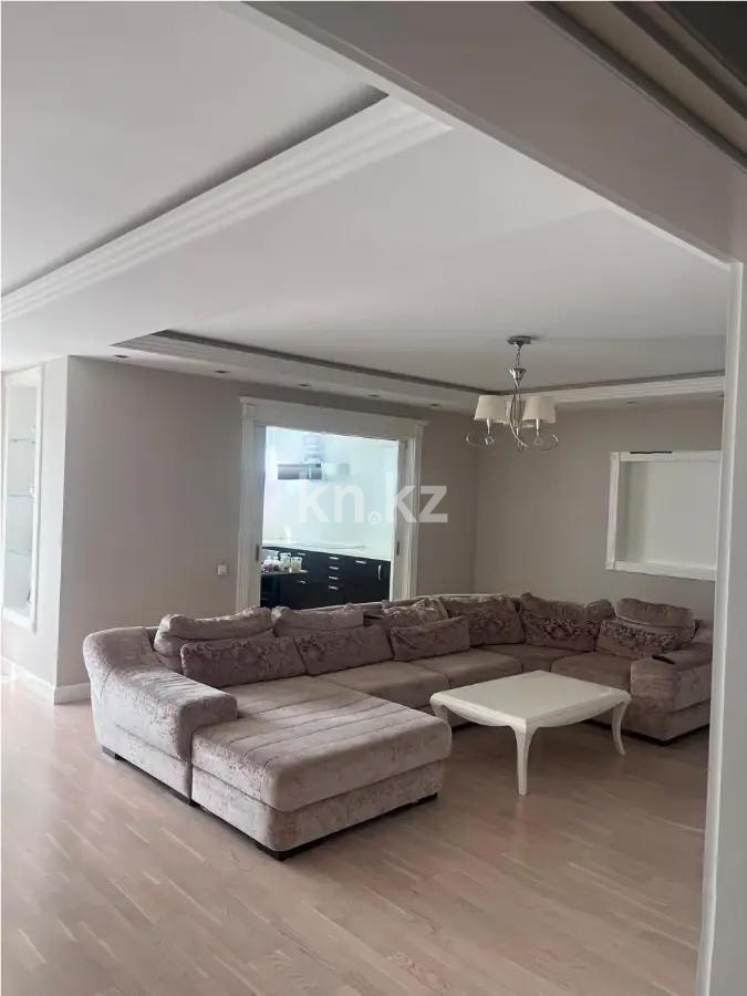 Продажа 4-комнатной квартиры, 167 м² в Астане