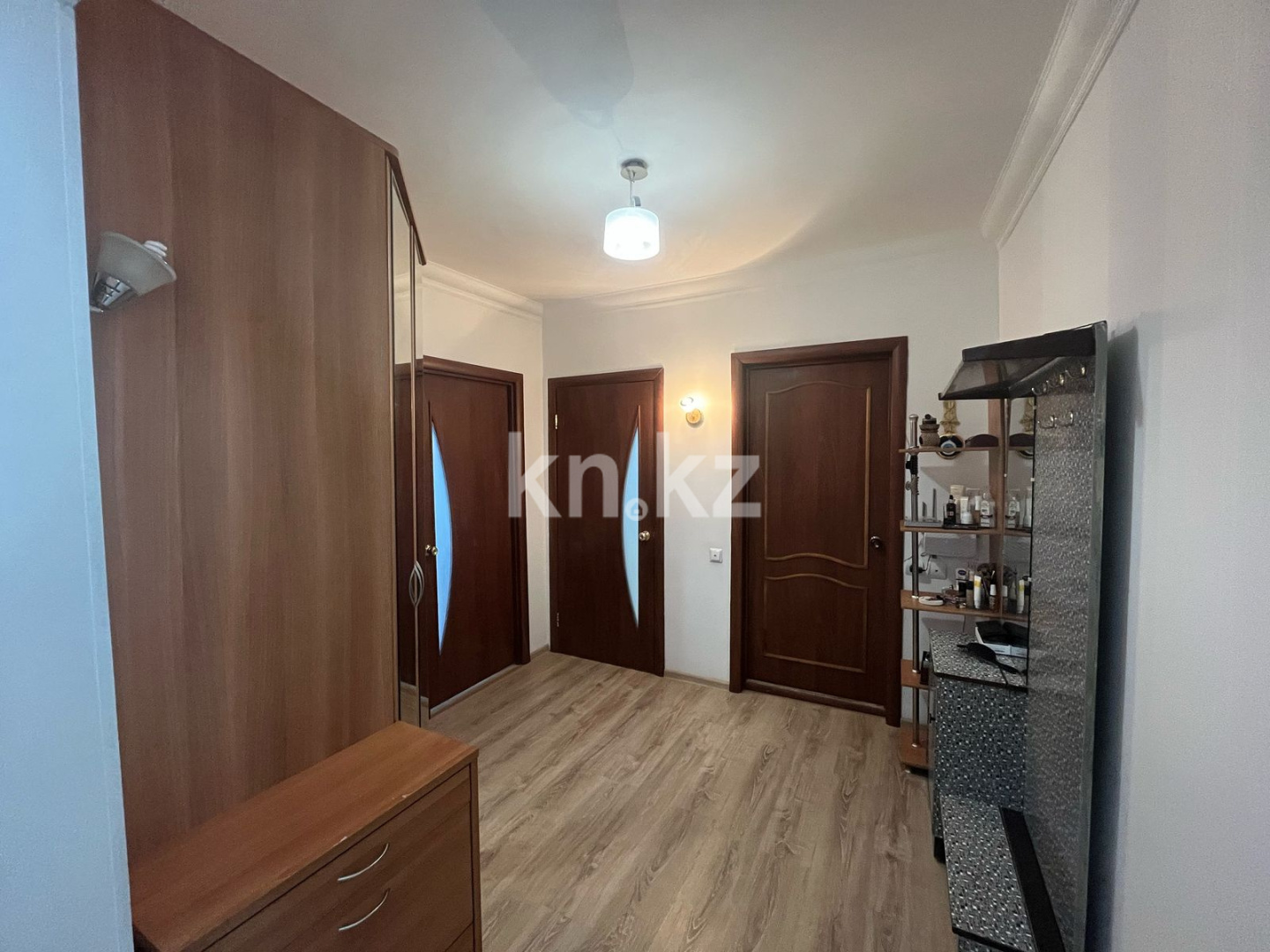 Продажа 3-комнатной квартиры, 63 м², ул. Таттимбета в Караганде - фото 4