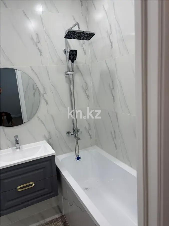 Продажа 2-комнатной квартиры, 41 м², ул. Е-652, дом  18 в Астане - фото 5