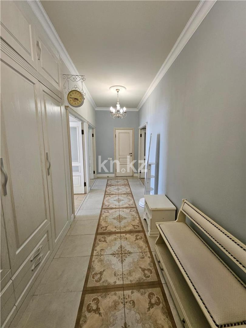 Продажа 5-комнатной квартиры, 147 м², ул. Ботаническая, дом  12/1 в Караганде - фото 15