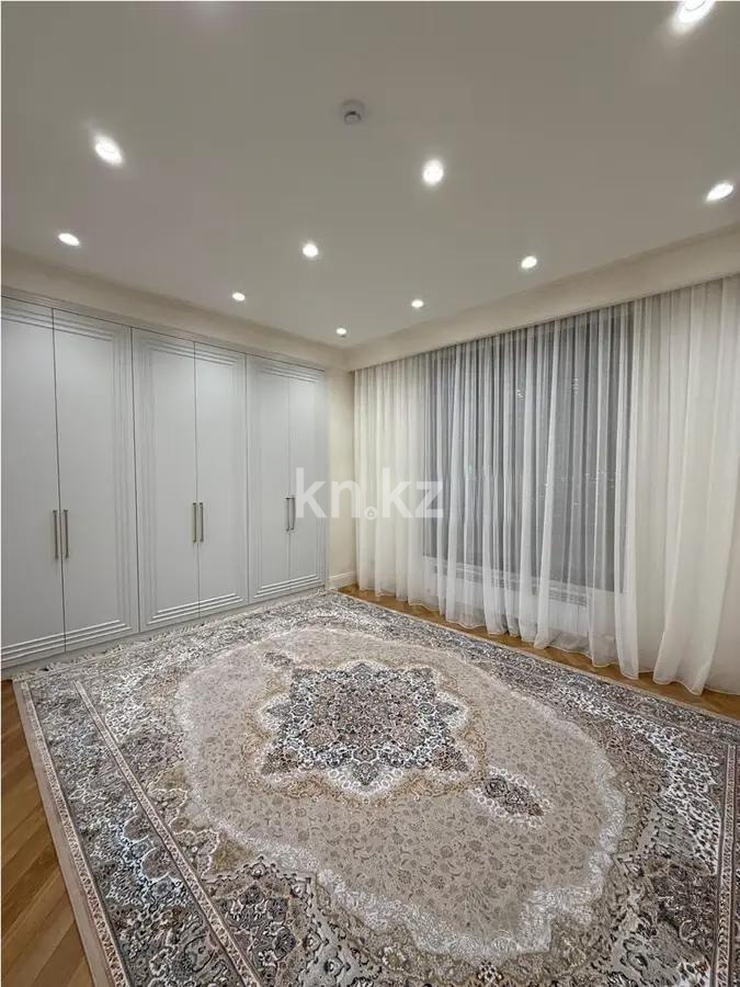 Продажа 4-комнатной квартиры, 214 м², ул. Нажимеденова, дом  2 в Астане - фото 2
