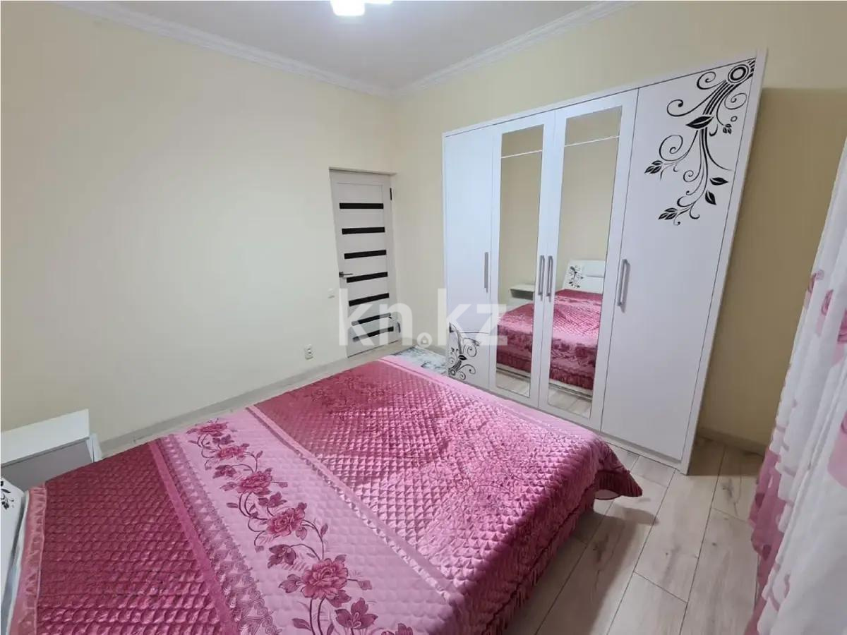 Продажа 2-комнатной квартиры, 55 м², ул. Толе би, дом  164 в Алматы - фото 2