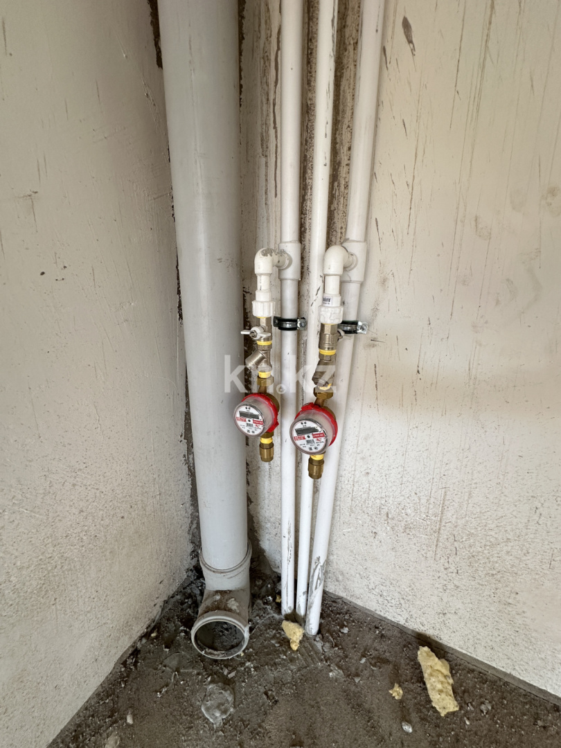 Продажа 1-комнатной квартиры, 45 м², ул. Академическая, дом  9/10 в Караганде - фото 17