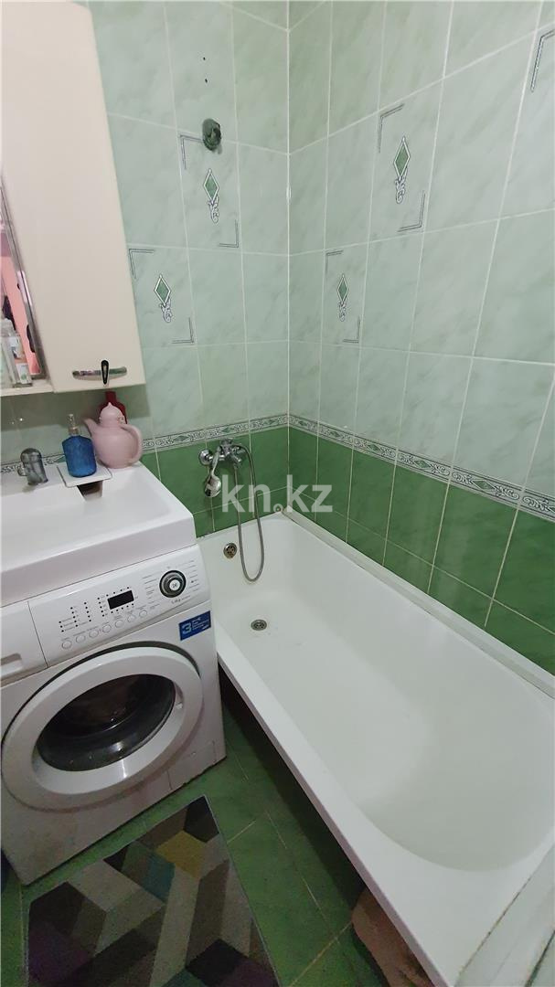 Продажа 3-комнатной квартиры, 69 м², ул. Жекибаева в Караганде - фото 7