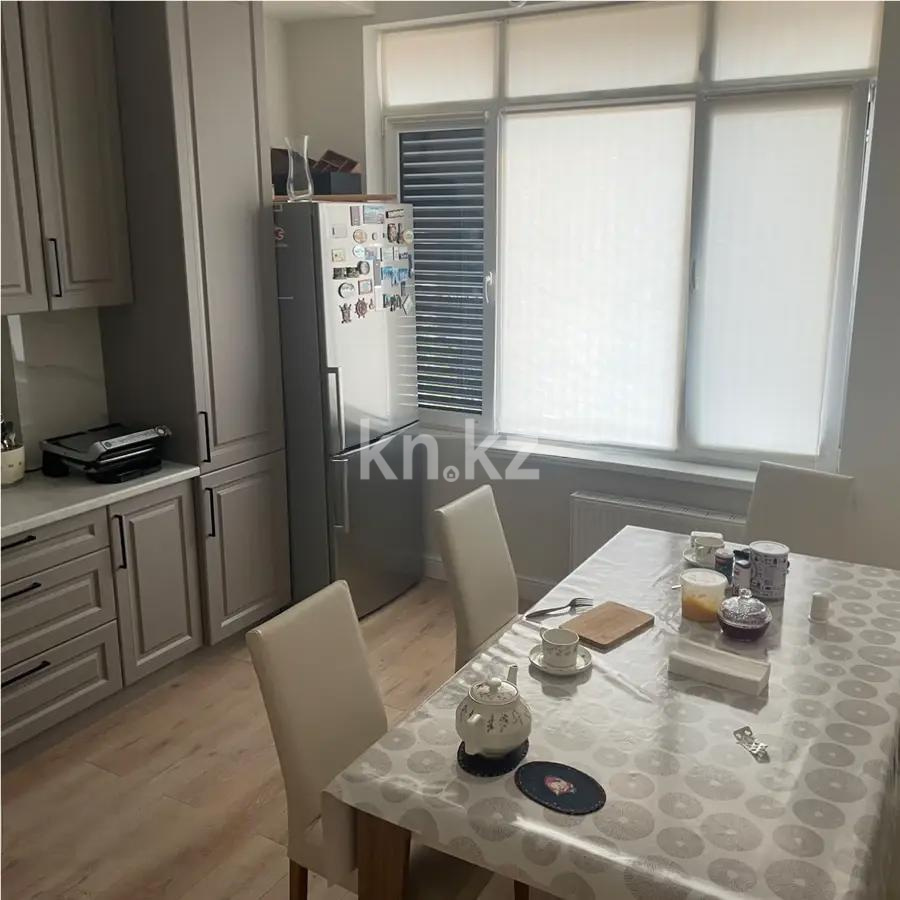 Продажа 2-комнатной квартиры, 74 м², ул. Керей, Жанибек хандар, дом  42 в Астане - фото 2