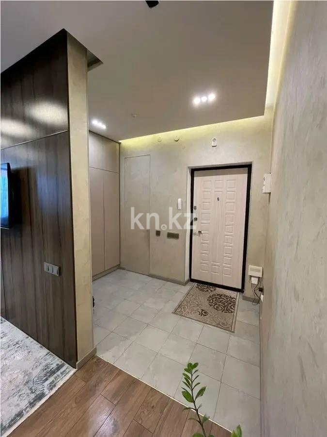 Продажа 3-комнатной квартиры, 83 м², ул. Сатпаева, дом  90/62 в Алматы - фото 5