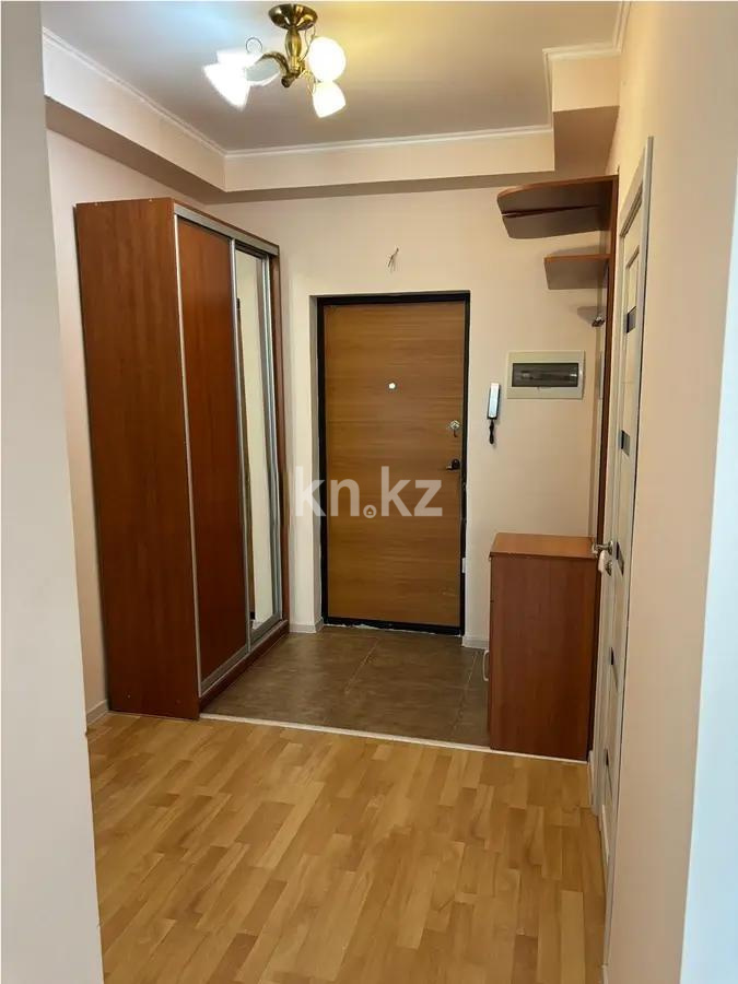 Продажа 1-комнатной квартиры, 41 м², ул. Аманжолова, дом  26/1 в Астане - фото 5