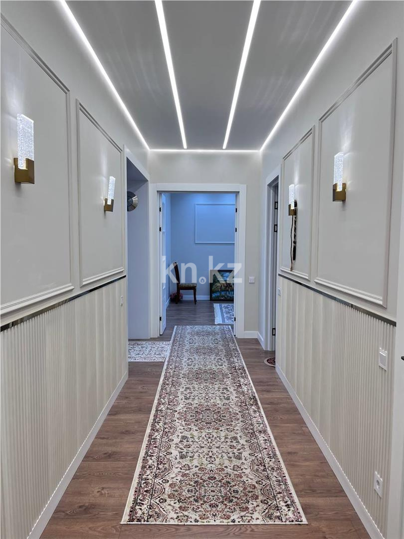 Продажа 4-комнатной квартиры, 131 м², ул. Ашимова в Караганде - фото 20