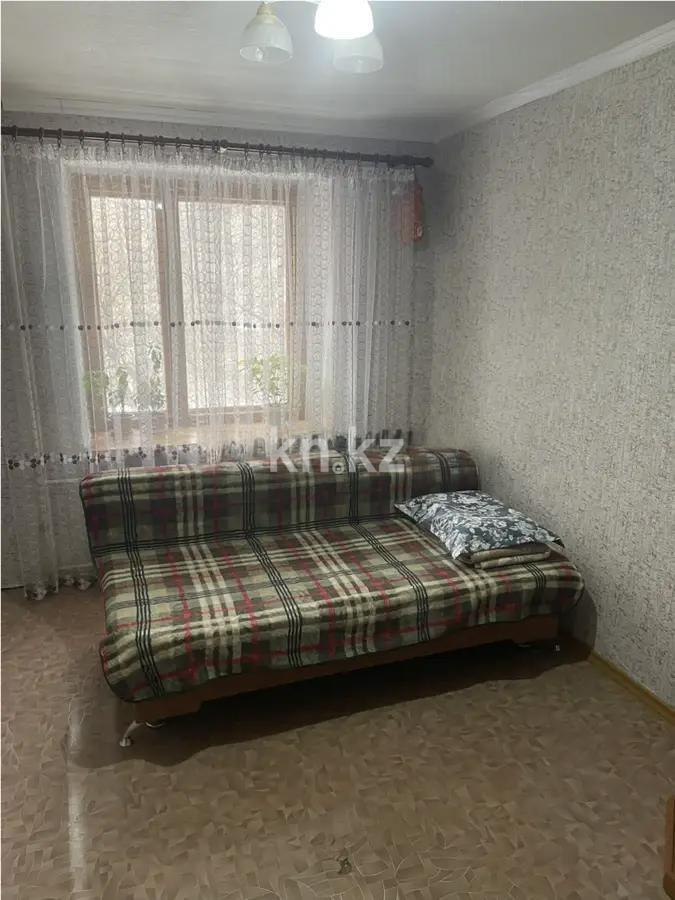 Продажа 3-комнатной квартиры, 63 м², мкр-н 19, дом  45 в Караганде - фото 3