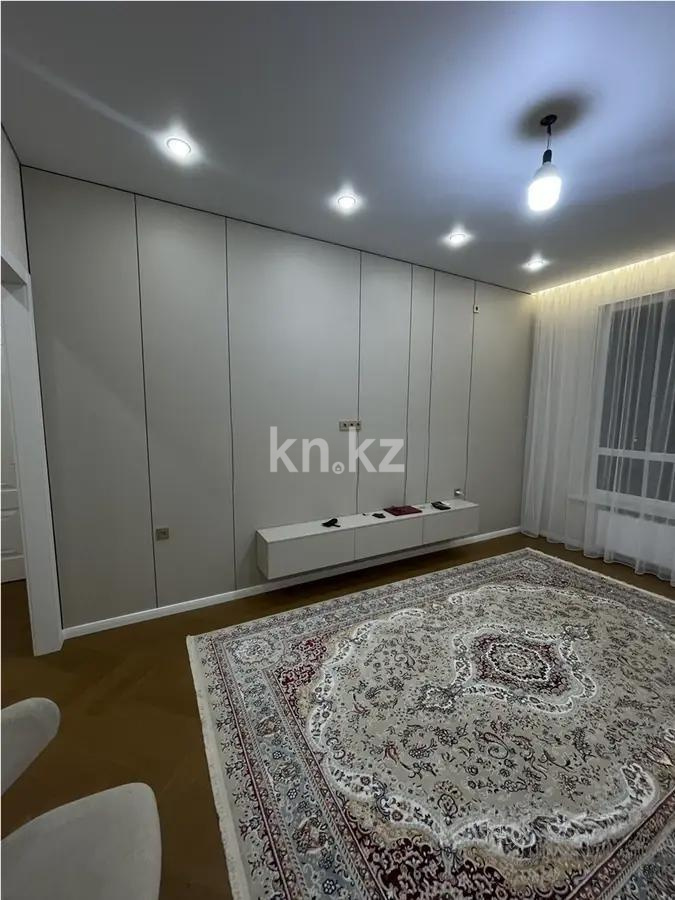 Продажа 1-комнатной квартиры, 40 м² в Астане