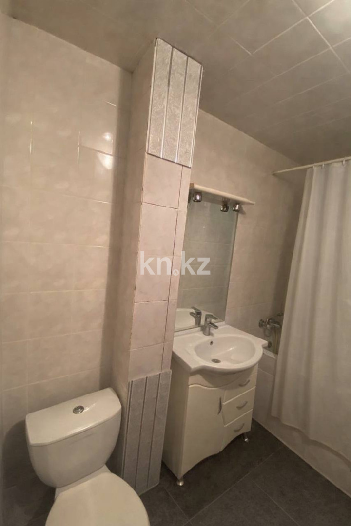 Продажа 3-комнатной квартиры, 66.7 м² в Актобе - фото 5