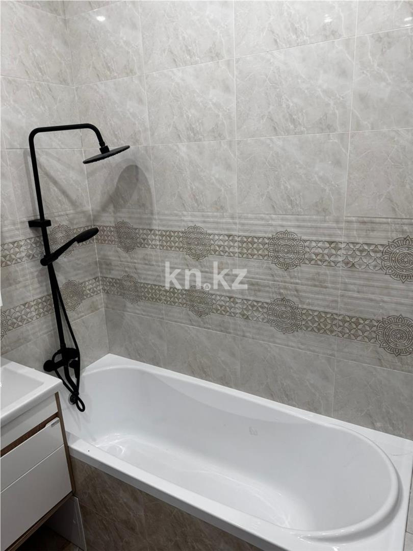 Продажа 3-комнатной квартиры, 84 м² в Караганде - фото 19