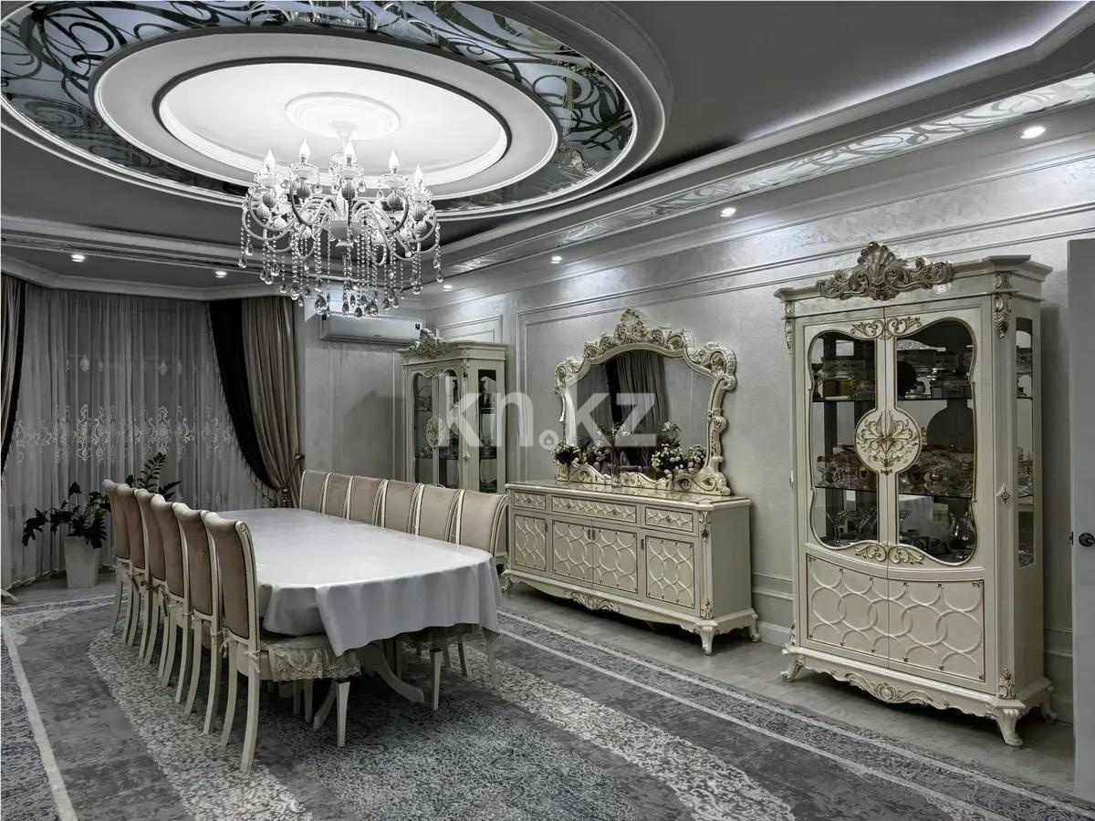 Продажа 5-комнатной квартиры, 196 м², ул. Ботаническая, дом  12/12 в Караганде - фото 2