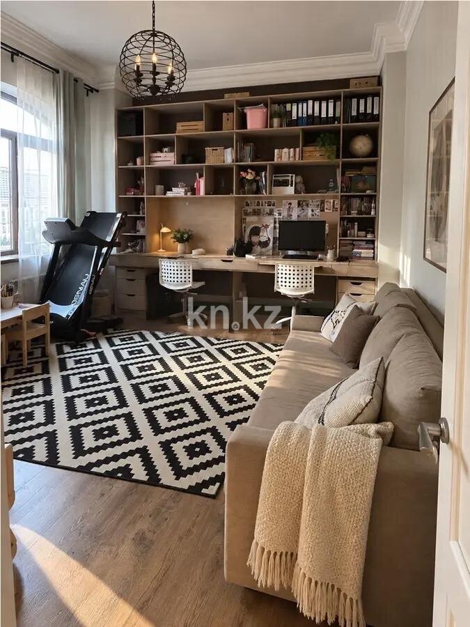 Продажа 4-комнатной квартиры, 147.7 м² в Астане - фото 4
