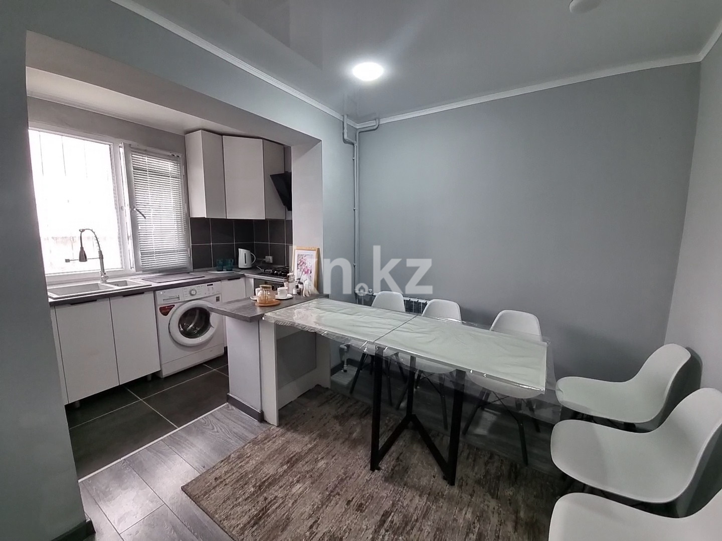 Аренда 1-комнатной квартиры посуточно, 40 м², ул. Каженбаева, дом  3 в Атырау - фото 7