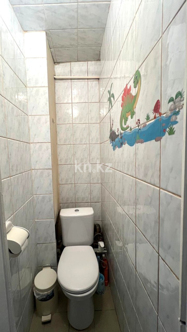 Продажа 3-комнатной квартиры, 63 м², 11 мкр. в Алматы - фото 13