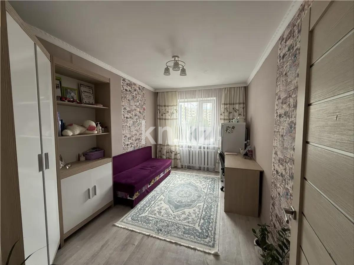Продажа 4-комнатной квартиры, 85 м² в Караганде