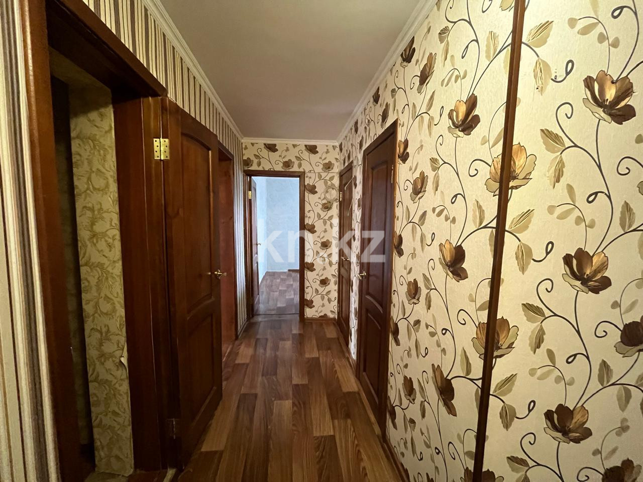 Продажа 4-комнатной квартиры, 80 м², пр. Шахтеров в Караганде - фото 19