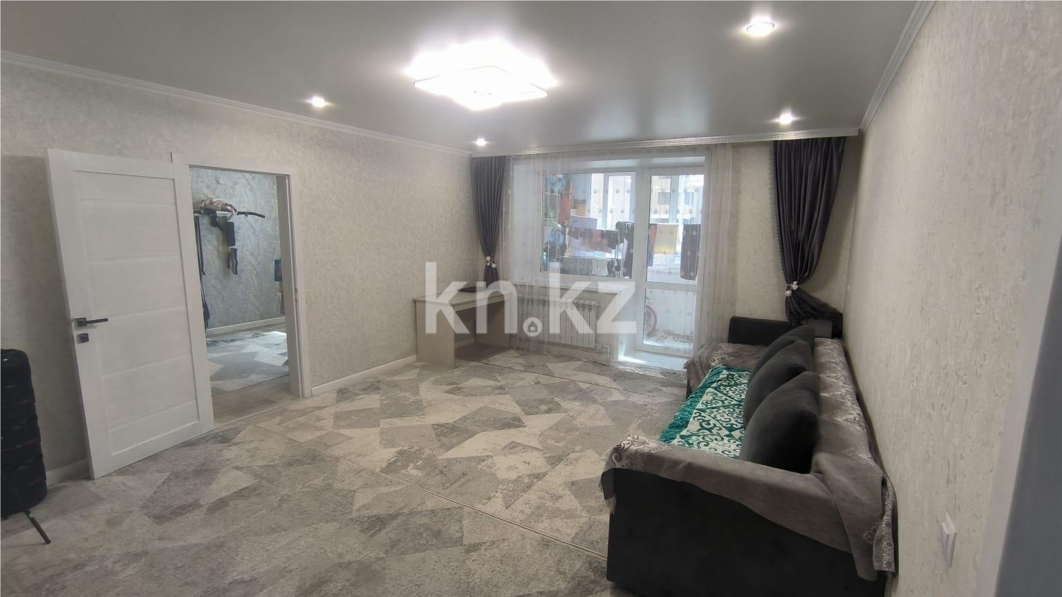 Продажа 2-комнатной квартиры, 74 м², ул. Ермекова в Караганде