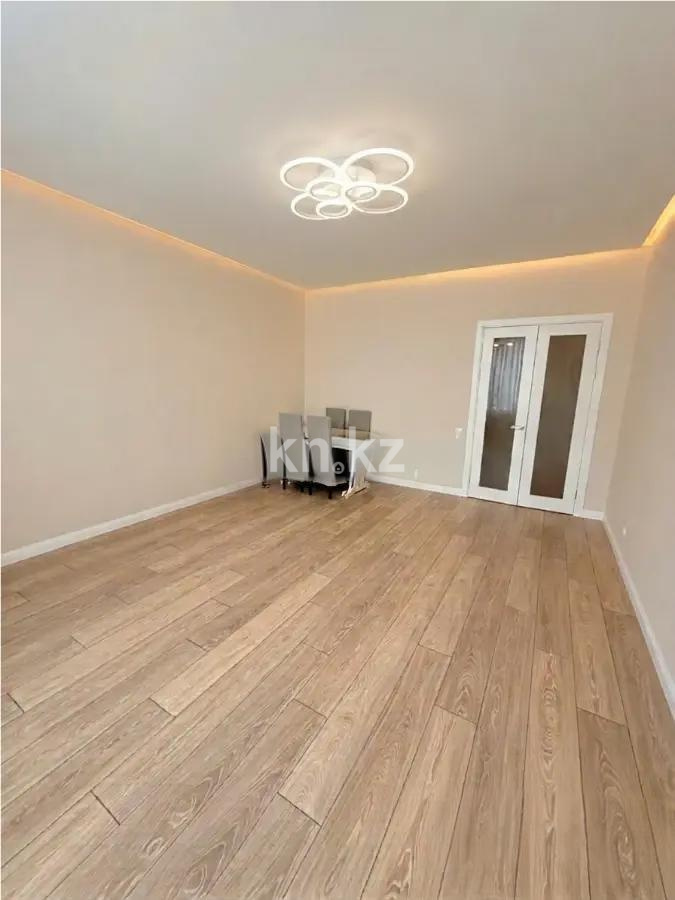 Продажа 4-комнатной квартиры, 133 м² в Астане