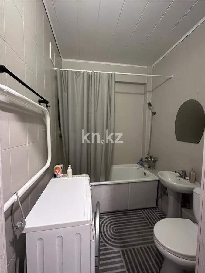 Продажа 1-комнатной квартиры, 41.9 м² в Алматы - фото 3