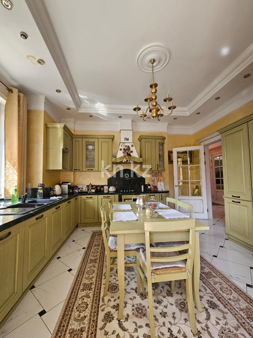 Продажа 6-комнатного дома, 600 м², ул. Оспанова в Алматы - фото 15