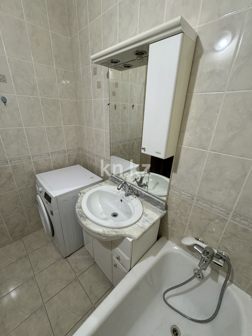 Продажа 3-комнатной квартиры, 77 м², пр. Абая, дом  28 - Республики в Астане - фото 17