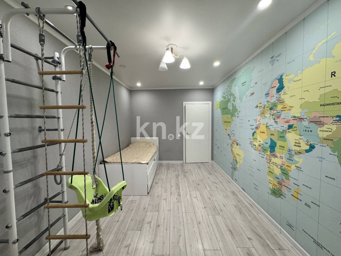 Продажа 5-комнатного дома, 287 м², ул. Балхашская в Караганде - фото 5