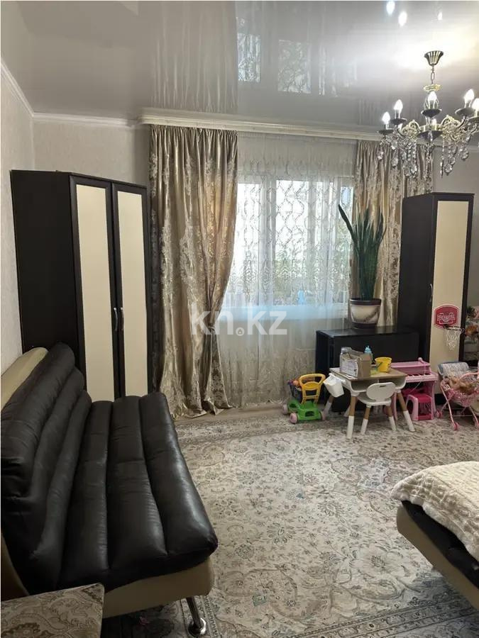 Продажа 2-комнатной квартиры, 64 м², мкр-н Кокжиек, дом  42 в Алматы