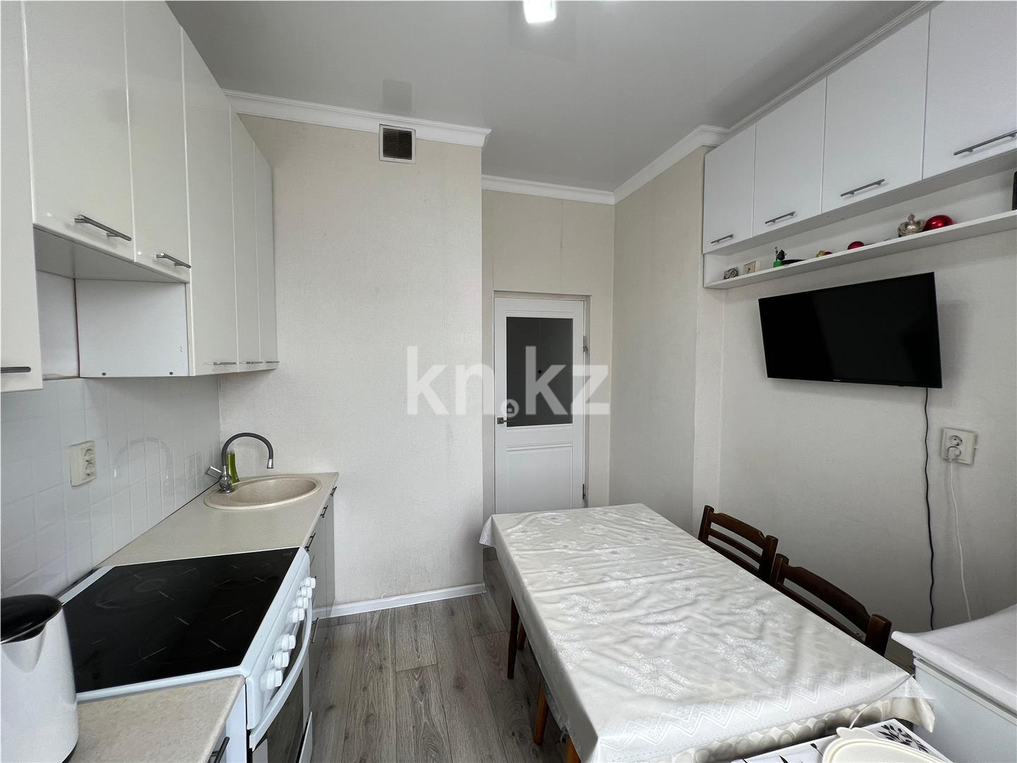 Продажа 3-комнатной квартиры, 67 м², ул. Дюсембекова в Караганде - фото 10