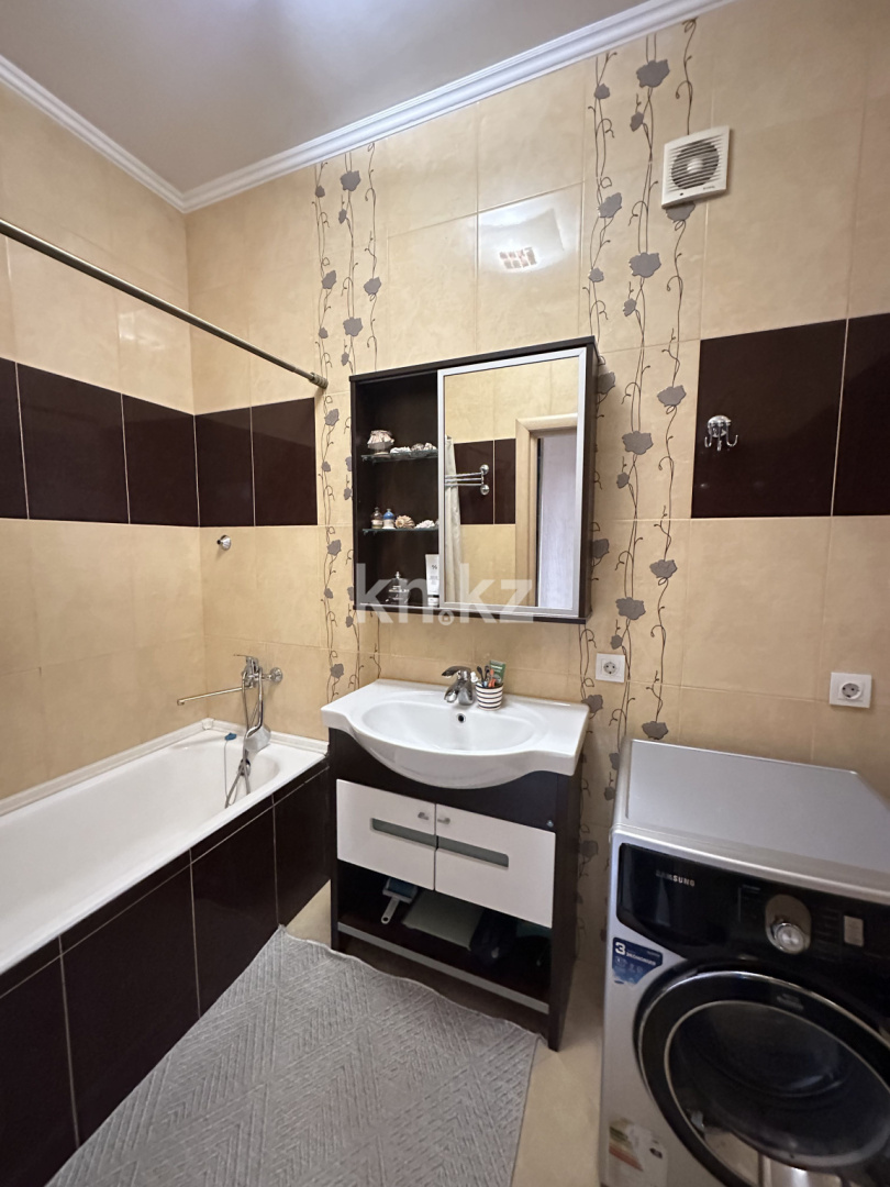 Продажа 3-комнатной квартиры, 77.1 м² в Караганде - фото 21