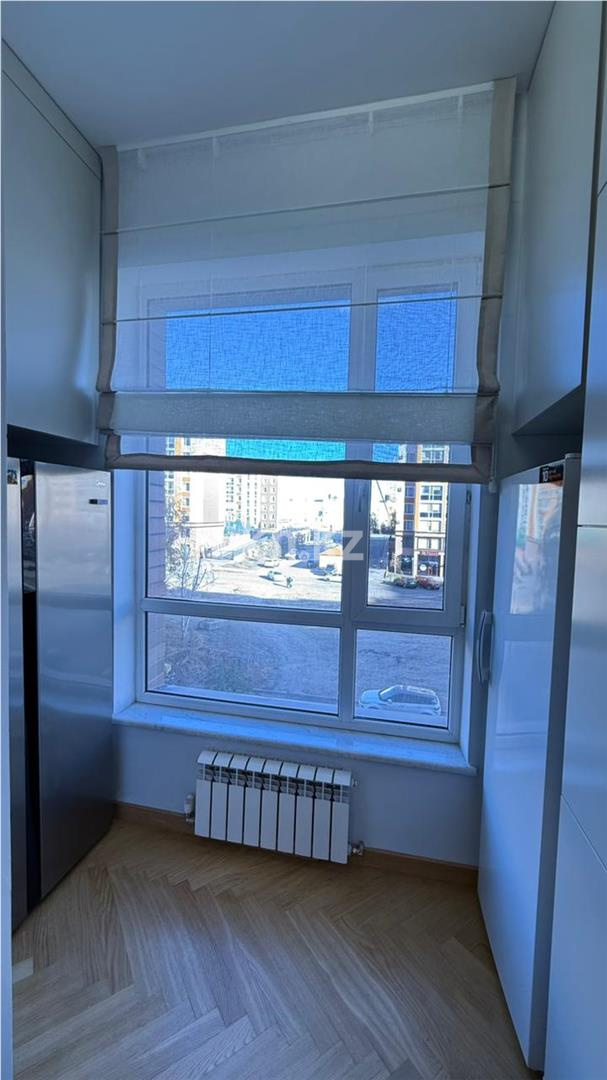 Продажа 5-комнатной квартиры, 155 м², ул. Жошы хана в Астане - фото 10