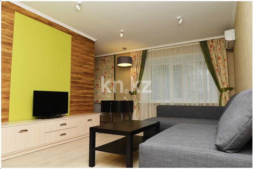 Аренда 1-комнатной квартиры посуточно, 35 м², ул. Пичугина, дом  250 в Караганде