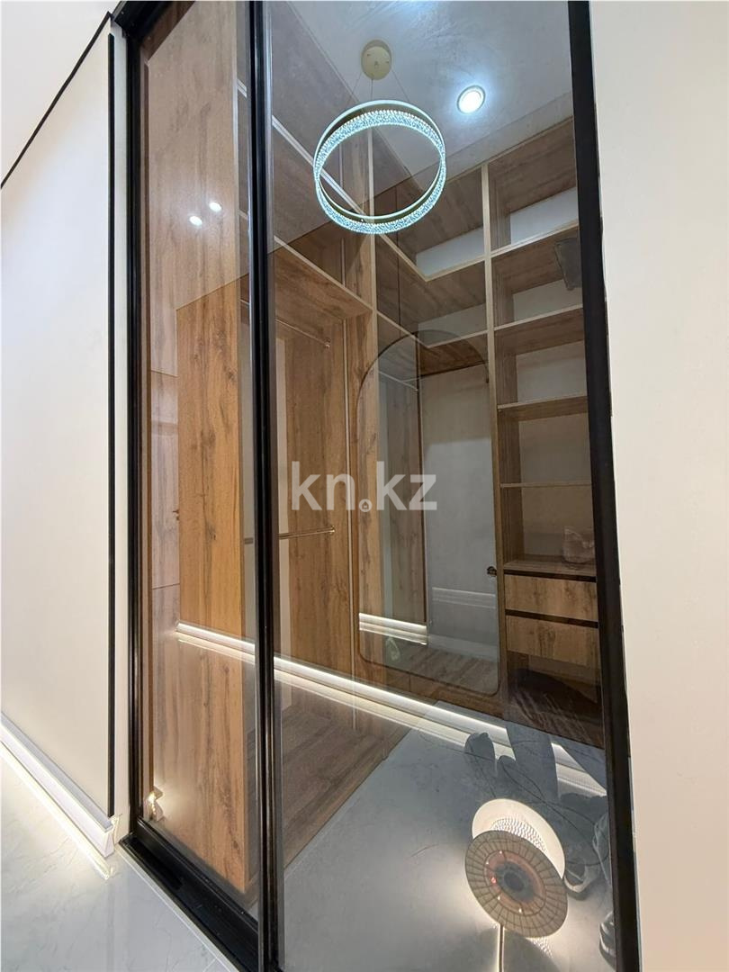 Продажа 2-комнатной квартиры, 65 м² в Караганде - фото 16