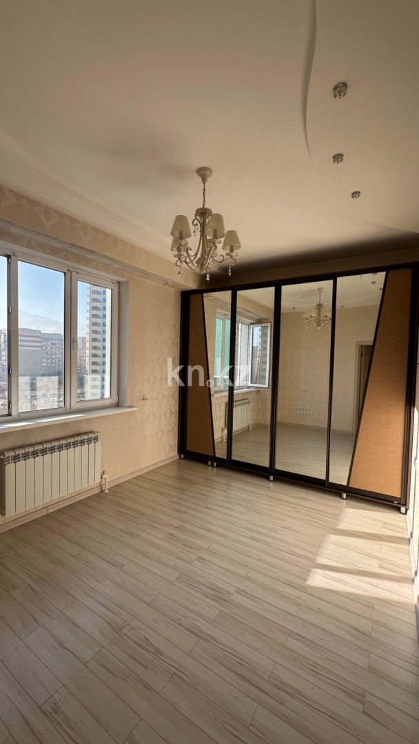 Продажа 2-комнатной квартиры, 55.8 м², ул. Навои в Алматы - фото 11