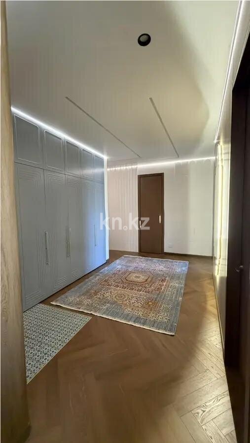 Продажа 4-комнатной квартиры, 125 м² в Астане - фото 8