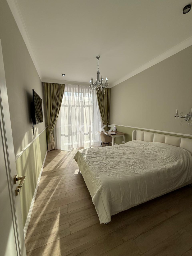 Продажа 4-комнатной квартиры, 140 м², ул. Бокейхана, дом  3б - Керей Жанибек Хандар в Астане - фото 39