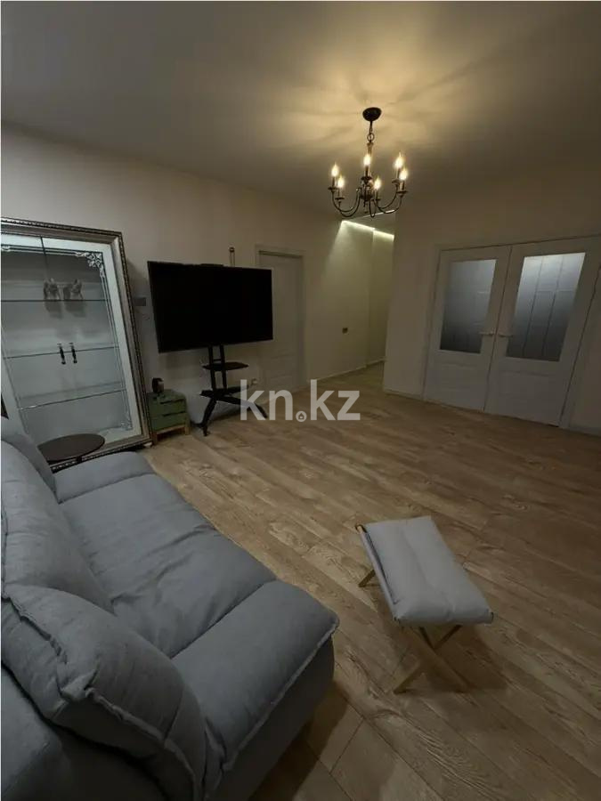 Продажа 4-комнатной квартиры, 130 м² в Астане