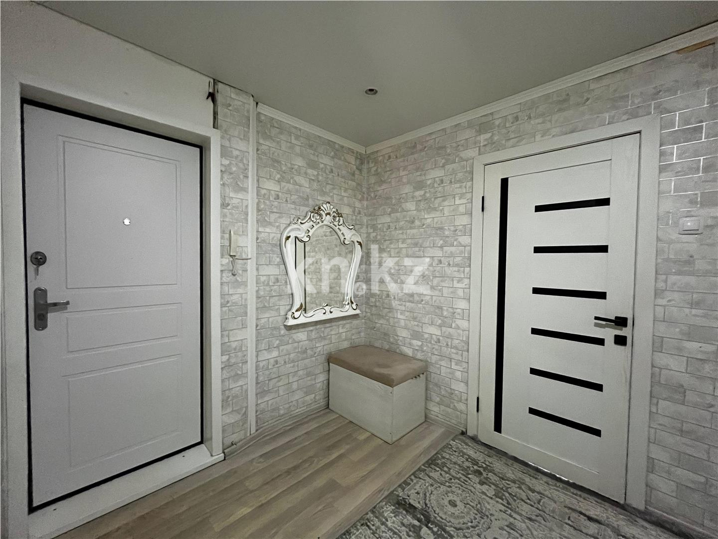 Продажа 3-комнатной квартиры, 66 м², 19-й мкр. в Караганде - фото 16