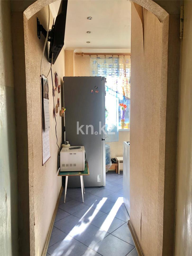 Продажа 3-комнатной квартиры, 63 м², 14-й мкр. в Караганде - фото 9