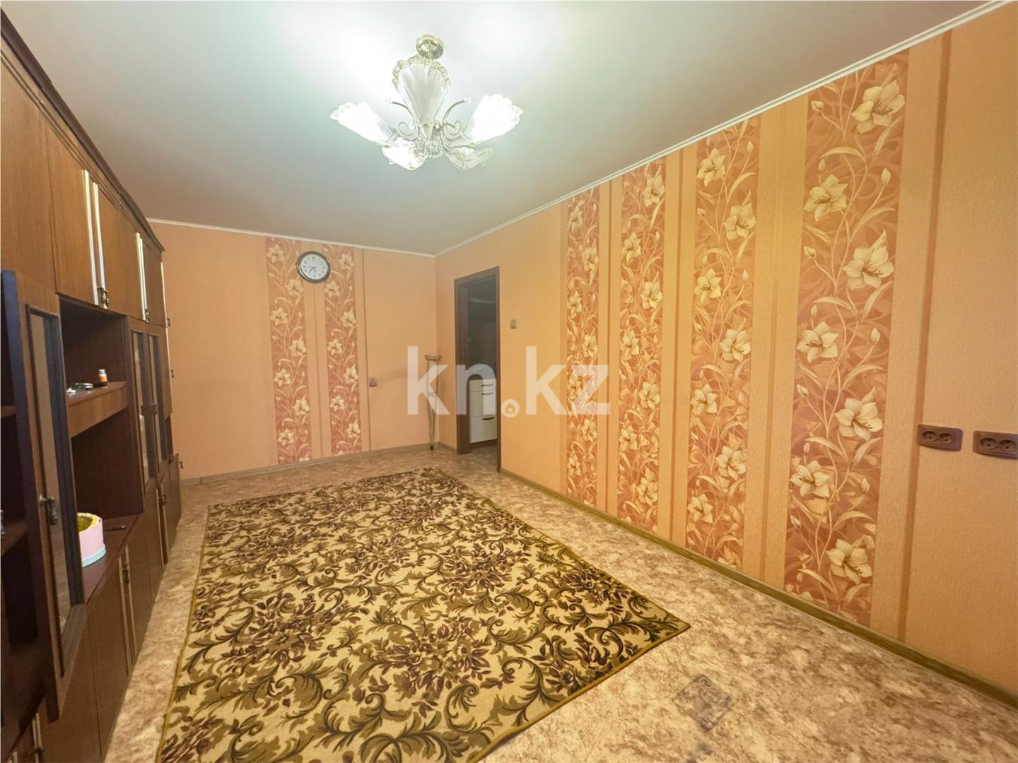 Продажа 2-комнатной квартиры, 51 м², мкр-н 8-й, дом  142 в Темиртау - фото 2