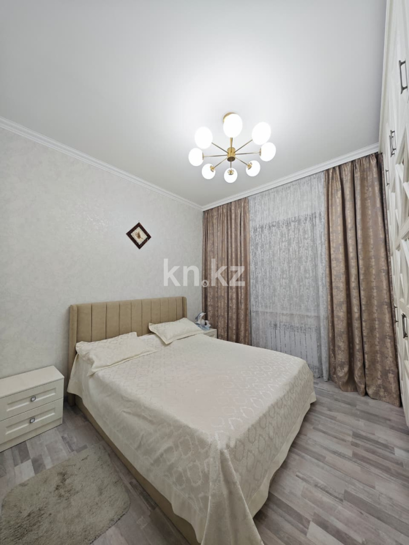 Продажа 3-комнатной квартиры, 77 м², пр. Шахтеров, дом  52б в Караганде - фото 4