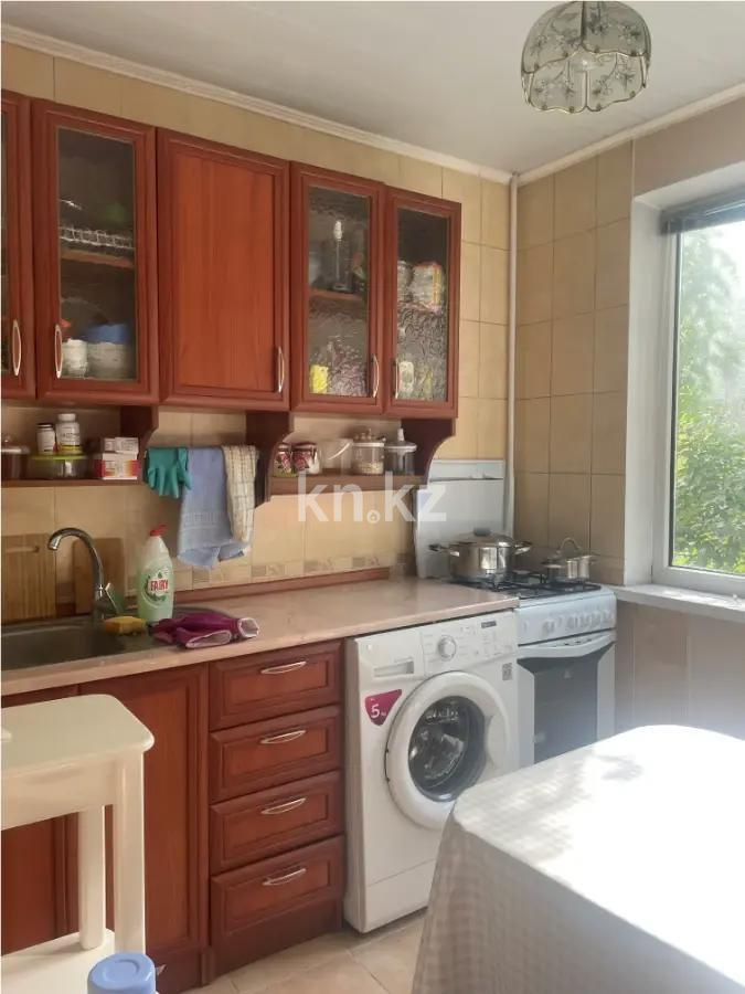 Продажа 2-комнатной квартиры, 43 м², мкр-н 9, дом  44 в Алматы - фото 3