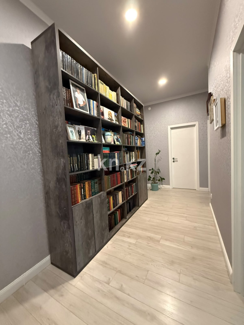 Продажа 4-комнатной квартиры, 138.4 м² в Караганде - фото 27
