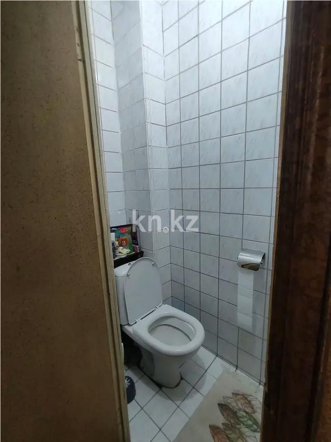 Продажа 2-комнатной квартиры, 56 м², мкр-н Аксай-3, дом  27 в Алматы - фото 5