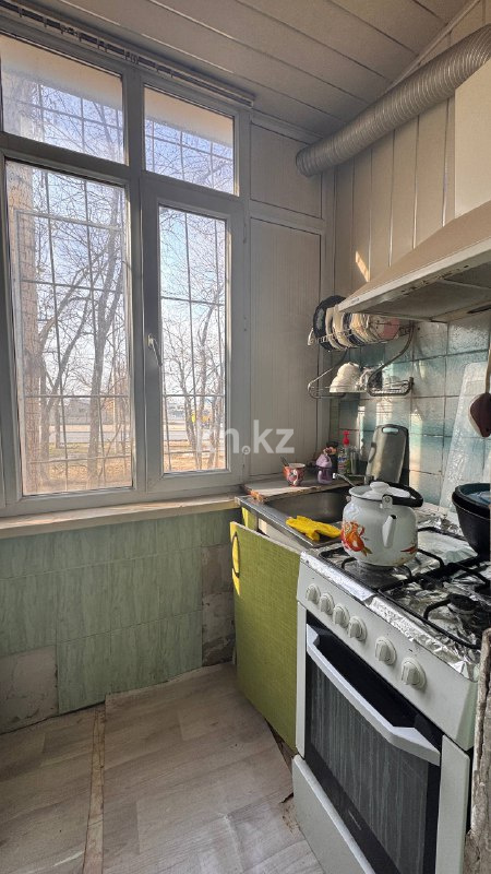 Продажа 2-комнатной квартиры, 52 м², Санырыкбатыра, дом  15 в Таразе - фото 8